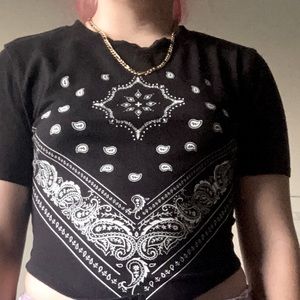 Black and white crop top. Size-M